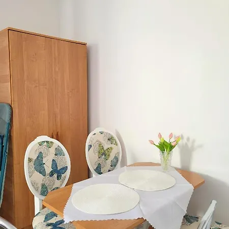 Δωμάτια σε οικογενειακή κατοικία Goscinne Zuzanka *