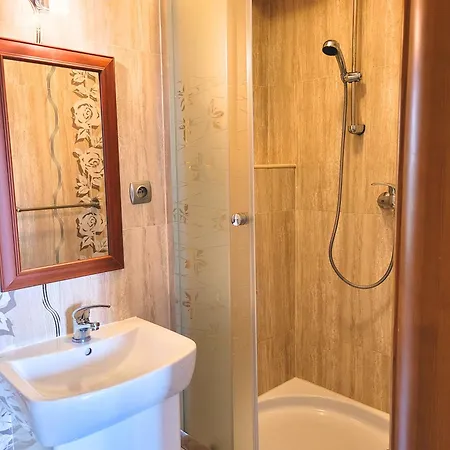 Δωμάτια σε οικογενειακή κατοικία Goscinne Zuzanka